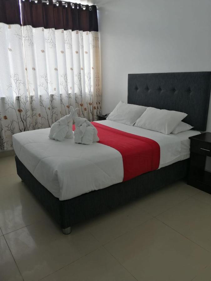 Hotel Lucero باراكاس المظهر الخارجي الصورة