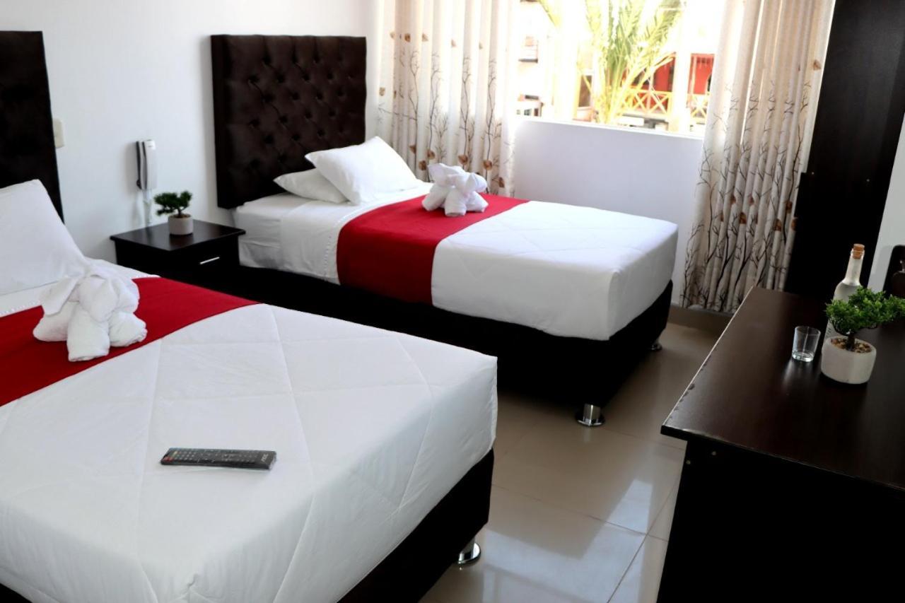 Hotel Lucero باراكاس المظهر الخارجي الصورة